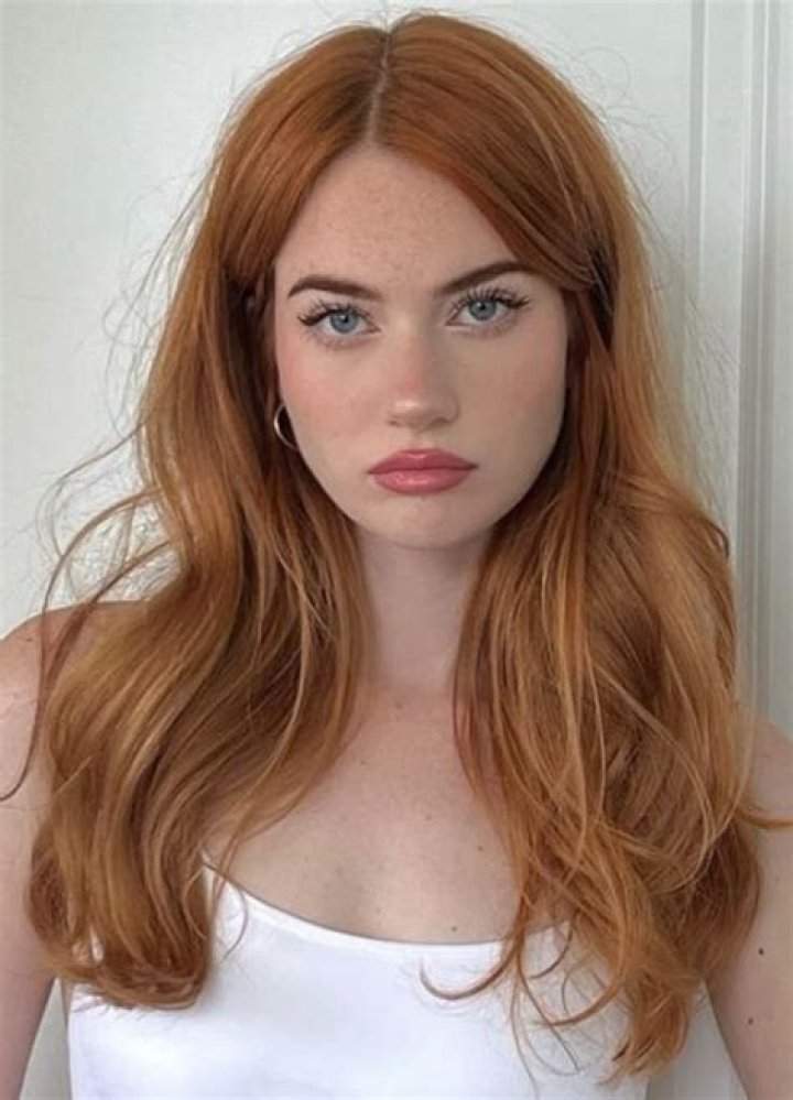 Kennedy Walsh – Celebsgraphy