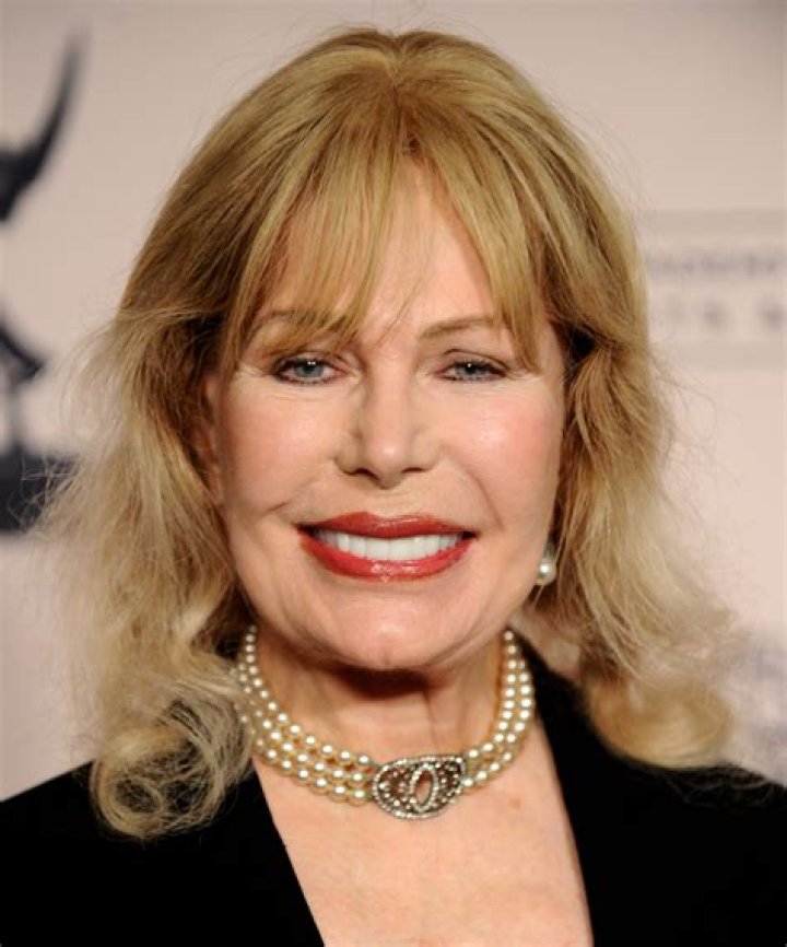 Loretta Swit Bio & Wiki: Net Worth, Age, Height & Weight